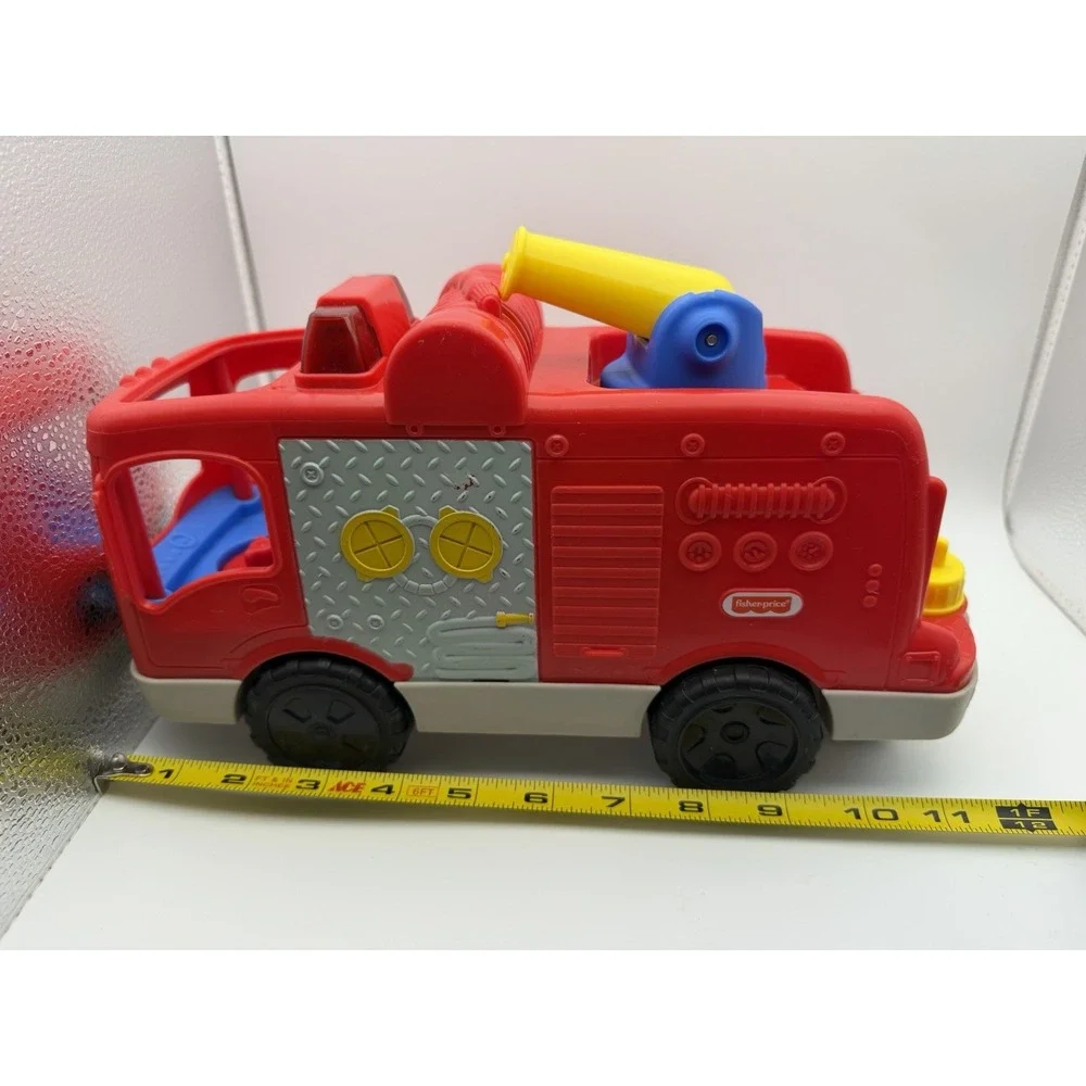 Fisher Price Little People Musical Red Fire Truck Working Lights & Sound